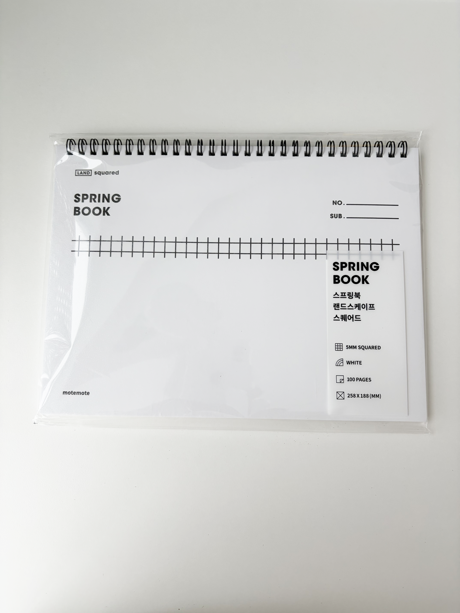 Motemote Squared Notebook Landscape 5mm Grid