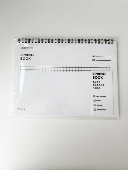 Motemote Squared Notebook Landscape 5mm Grid