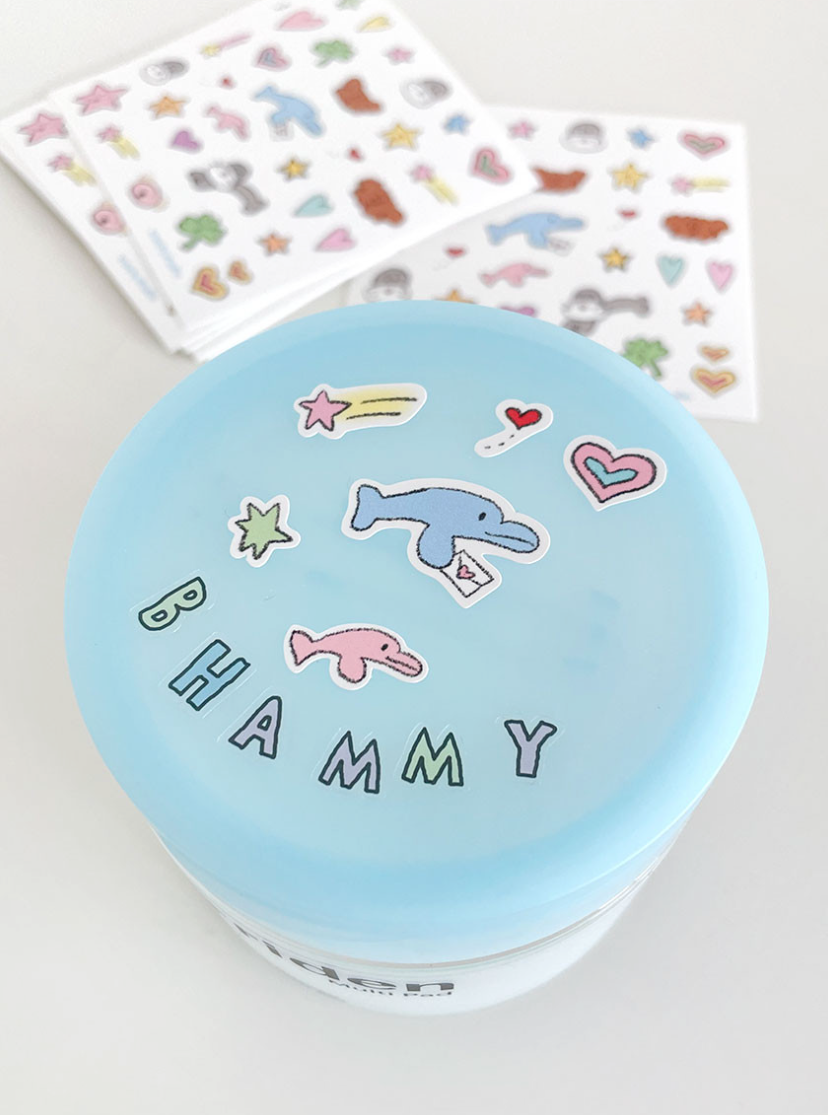 Scooty Studio – Scooty Club Sticker 02