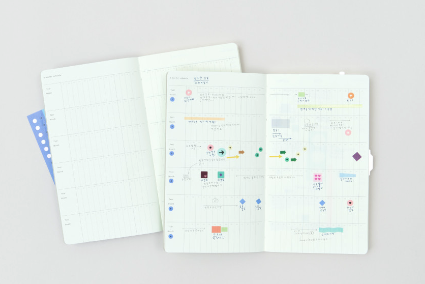 Analogue Keeper - Space Diary 6 month (2 Colors)